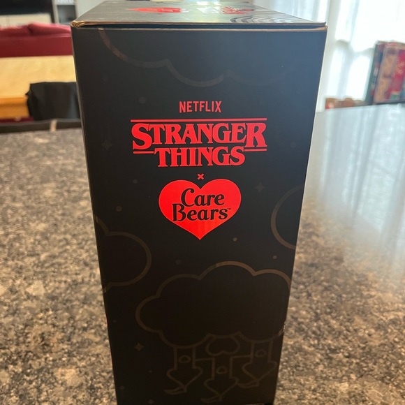 Stranger Things x Care Bears CHEER BEAR as ELEVEN plush new limited edition 12” - Picture 8 of 15